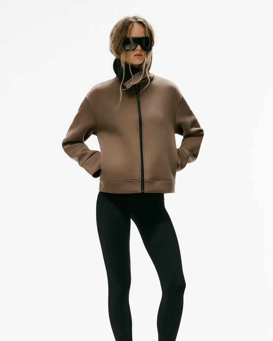 Zara Jacke mit Stehkragen und Materialkombination, қою беж — тік жағалы әйелдер күртешесі, 59,95 € — Catalogi.ru