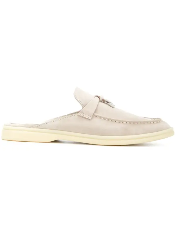 Товар Loro Piana slip-on almond toe loafers из интернет-магазина farfetch.com
