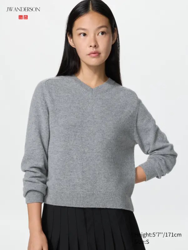 Товар Kaschmirmix Pullover (kurz, V-Ausschnitt) из интернет-магазина uniqlo.com