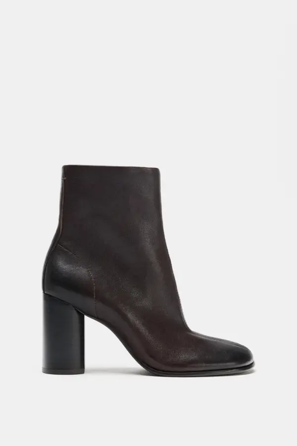 LEATHER HEELED ANKLE BOOTS - фото товара