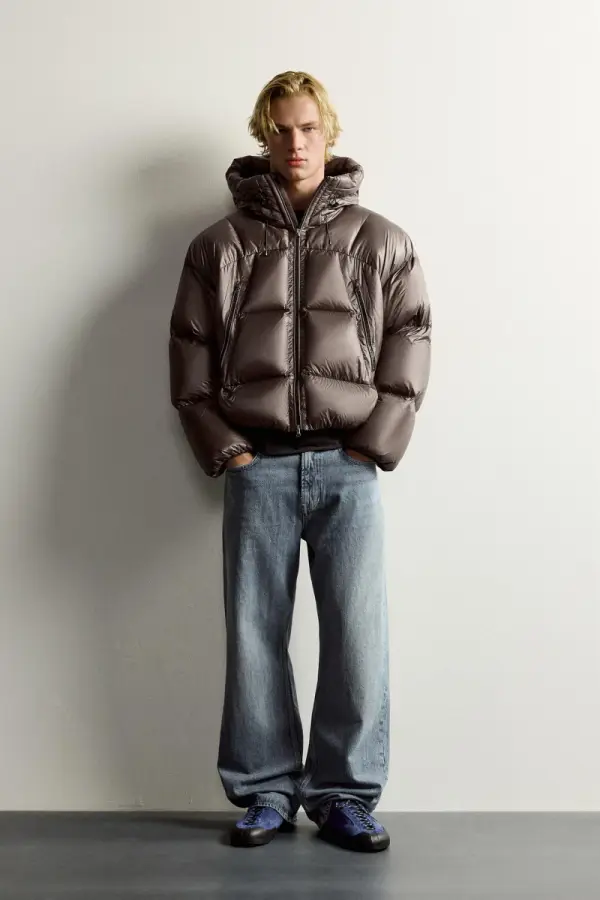 Товар WASSERABWEISENDE JACKE MIT 60 % DAUNEN UND 40 % FEDERN из интернет-магазина zara.com