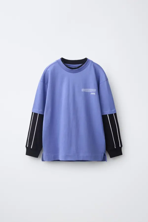 SPORTY-T-SHIRT MIT DOPPELLAGIGEN AeRMELN - фото товара
