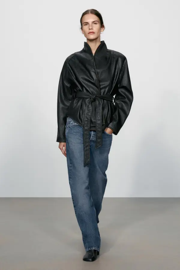 LEDEROPTIK-JACKE MIT GUeRTEL ZW COLLECTION - фото товара