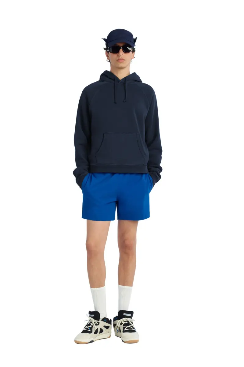 KAPUZENSWEATSHIRT MIT GESTICKTEM LOGO - Marineblau - Каталогеру: заказать в России с доставкой из Европы