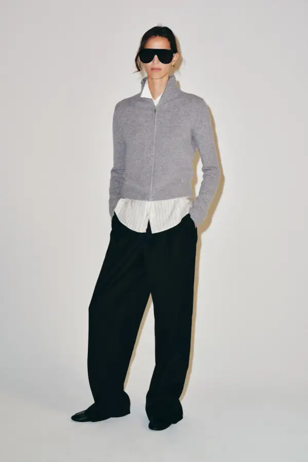 JACKE AUS 100% WOLLE MIT REISSVERSCHLUSS - фото товара