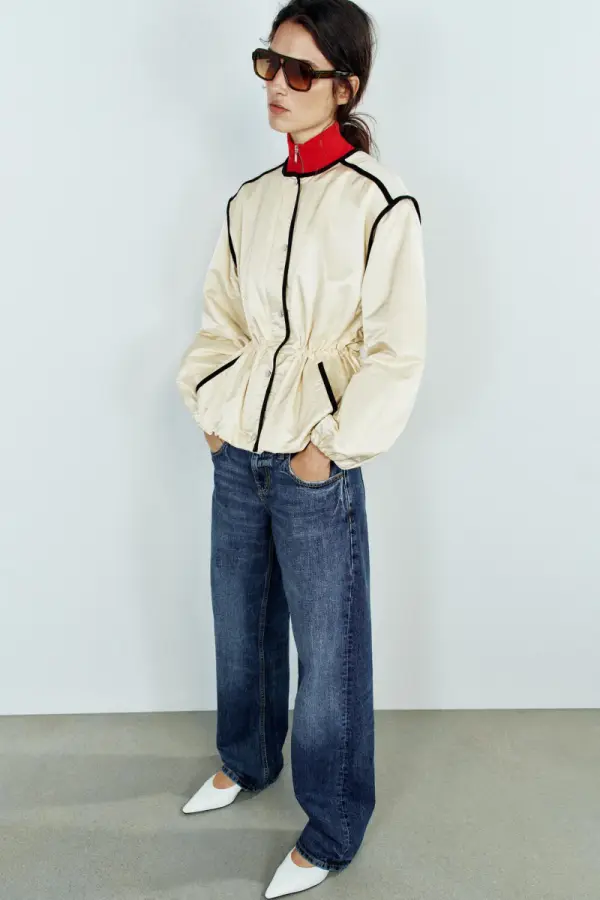 SATINIERTE JACKE MIT KONTRASTPASPELN - фото товара
