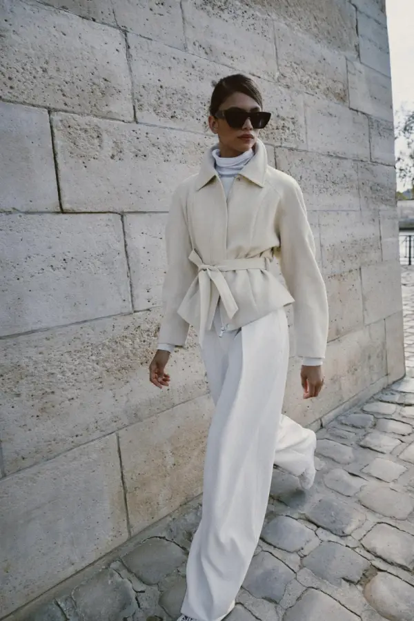 PEPLUM-JACKE MIT GUeRTEL - фото товара