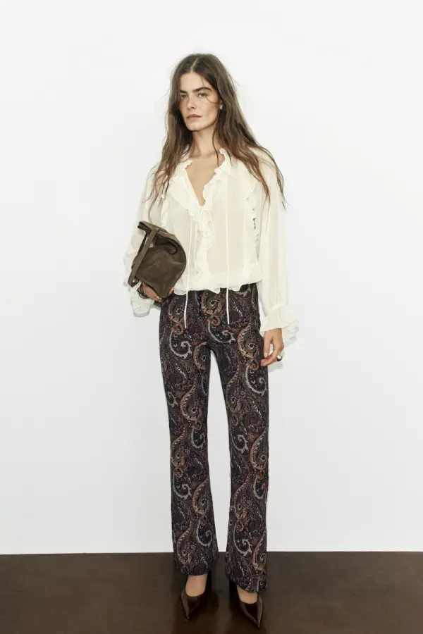 JACQUARD-HOSE MIT SCHLAG - фото товара