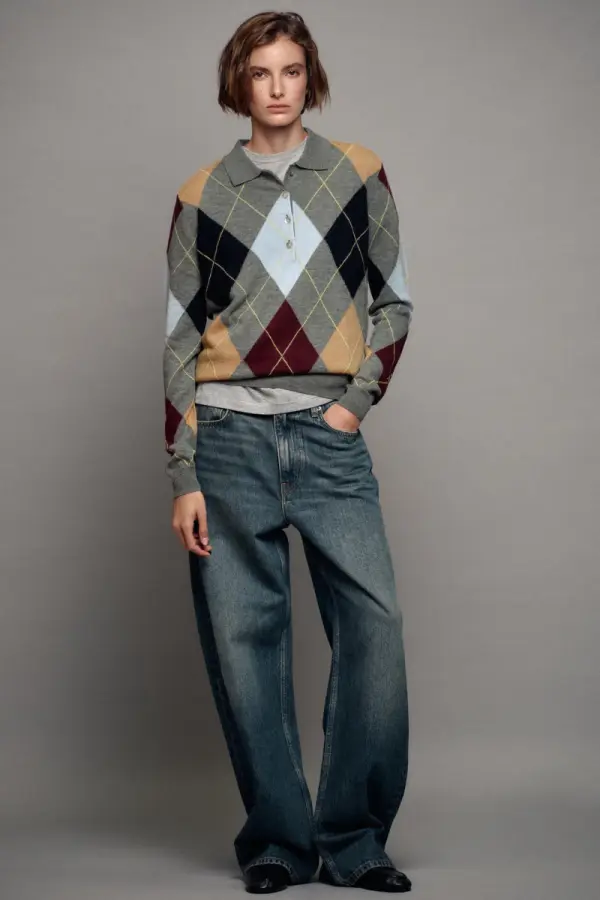 PULLOVER AUS 100% WOLLE MIT RAUTENMUSTER - фото товара