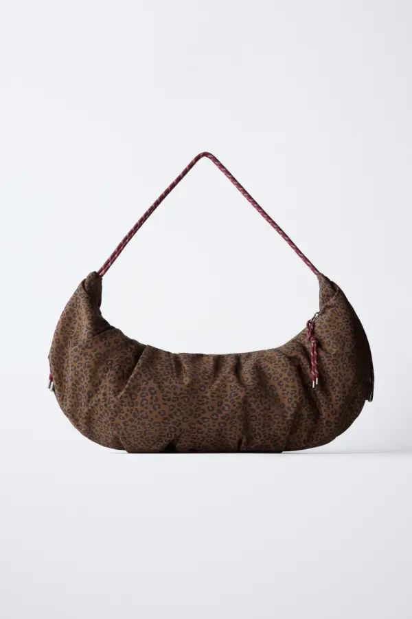 SHOULDERBAG AUS NYLON MIT ANIMAL-PRINT - фото товара