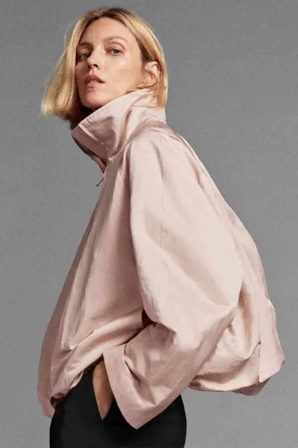 ZARA WOMAN COLLECTION BOMBERJACKE - фото товара