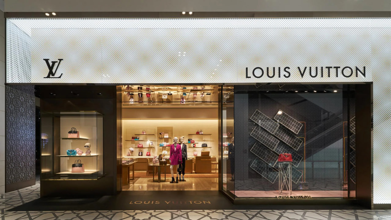 Louis Vuitton на «Каталоги.ру»‎: Роскошь на расстоянии одного клика‎ 